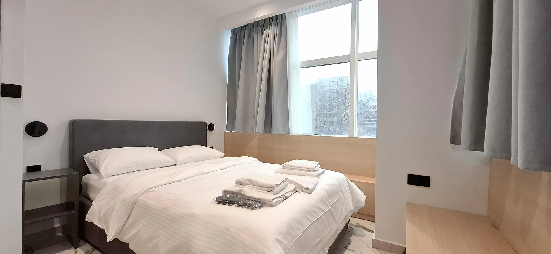 Tiara Holidays - Ilion Apartments -  Deluxe Apartment - bedroom